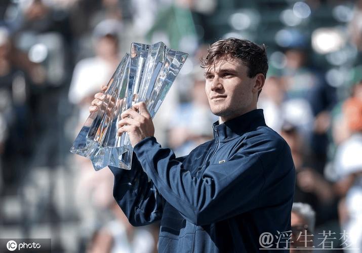 鲁德2-1逆转德雷珀问鼎ATP1000马德里大师赛桂冠 鲁德2-1逆转德雷珀问鼎ATP1000马德里大师赛桂冠