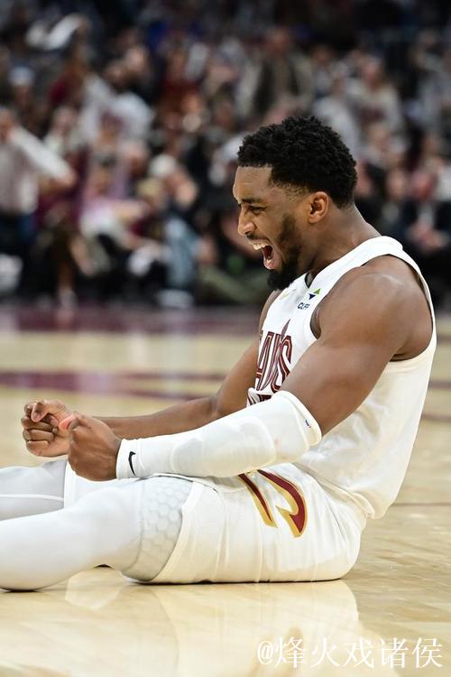 骑士克鹈鹕豪取开季9连胜 步行者送魔术5连败